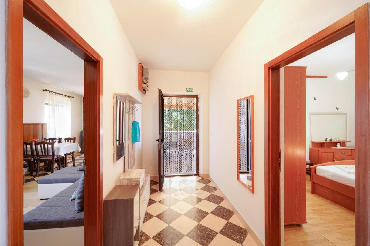 House Relax Villa Selca  Exterior photo